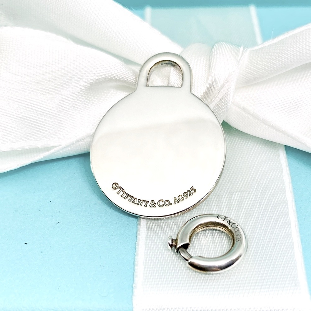 Tiffany Co Sterling Silver ROUND TAG CHARM WITH SPRING CLASP AG925 New W/box